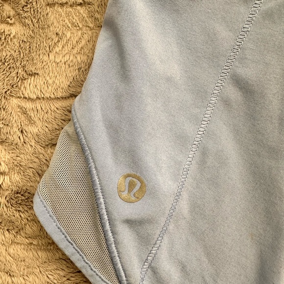 Lulu Hotty Hot Periwinkle Shorts - Picture 4 of 4